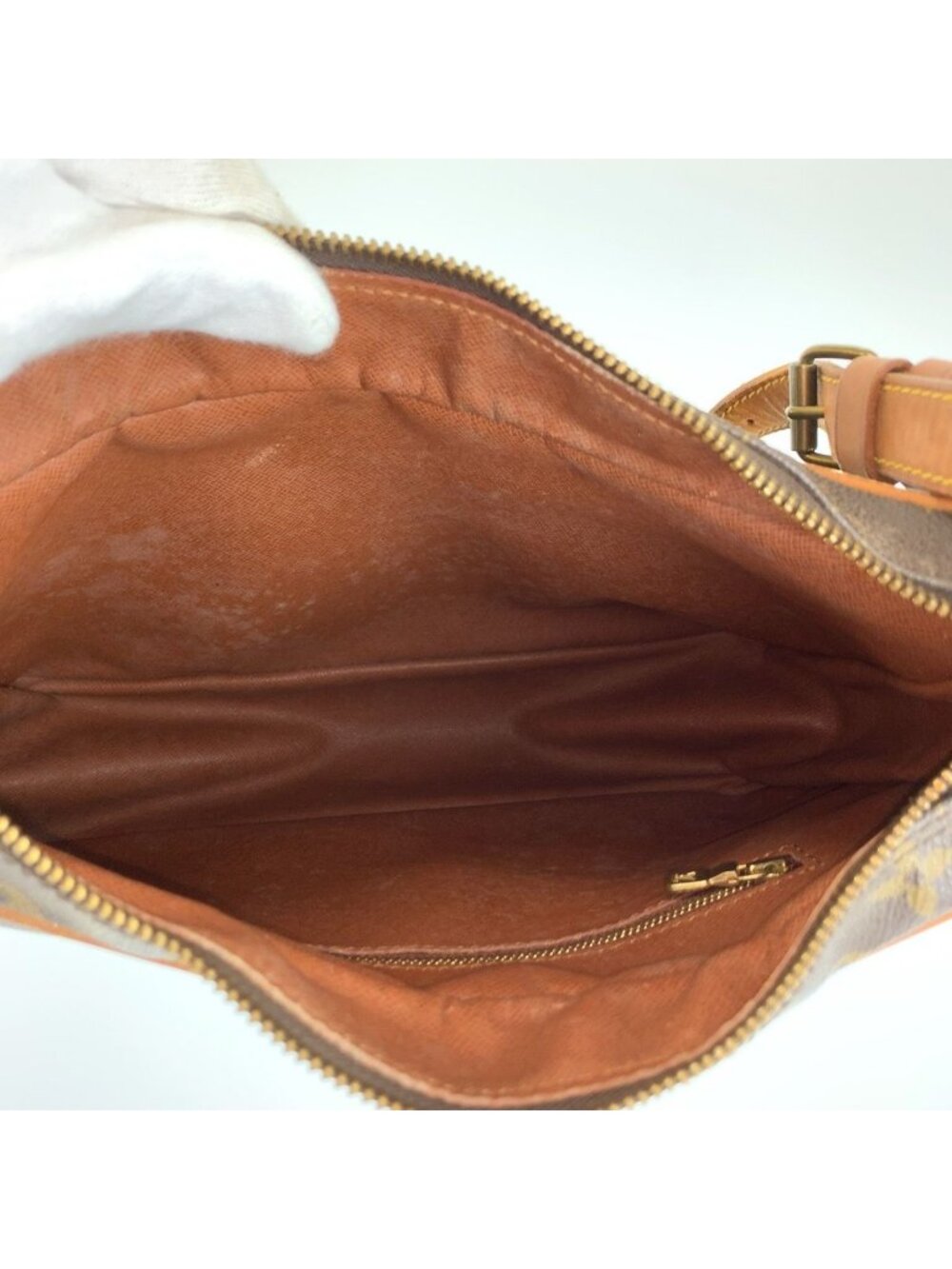 Louis Vuitton Monogram Boulogne Brown Shoulder Bag - Picture 9 of 10
